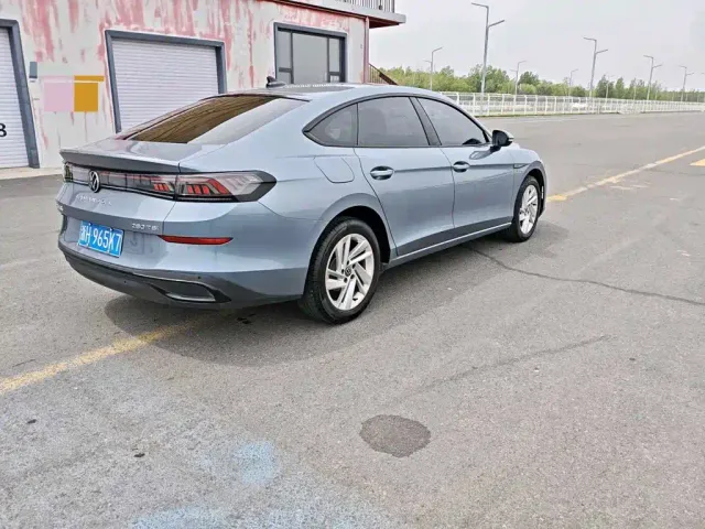 Volkswagen Lamando — Фото автомобиля 16
