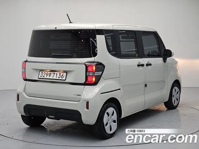 Kia RAY Новый Kia Ray Фургон — Фото автомобиля 4