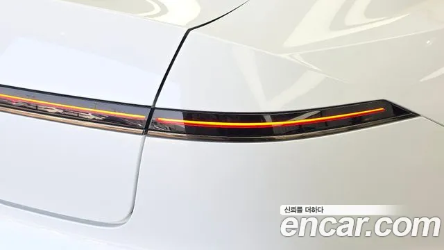 Hyundai Grandeur GN7 — Фото автомобиля 8