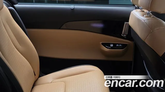 Kia Carnival 4th Gen — Фото автомобиля 14