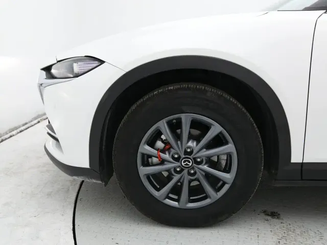 Mazda CX-4 — Фото автомобиля 11