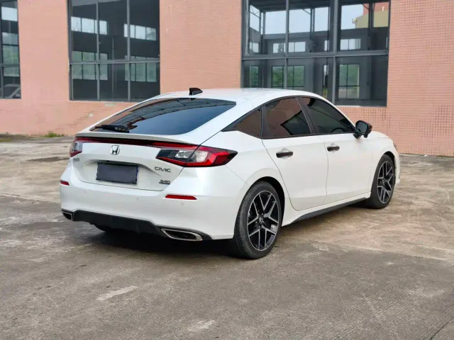Honda Civic — Фото автомобиля 6