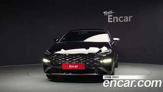 Kia K8 Signature — Фото автомобиля 3