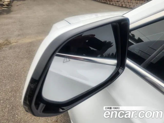 Hyundai Grandeur GN7 — Фото автомобиля 20