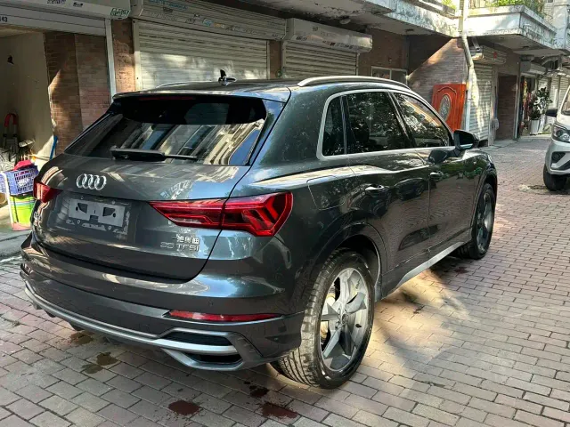 Audi Q3 — Фото автомобиля 4