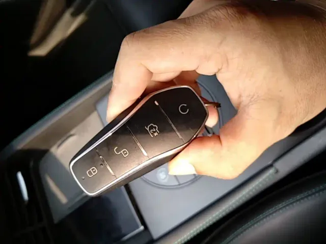 BYD Seal 06 — Фото автомобиля 8