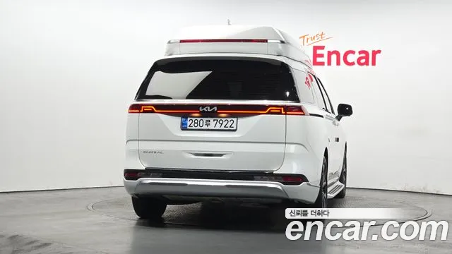 Kia Canival Carnival 4 поколение Бензин 7 мест Hi-Limousine — Фото автомобиля 4