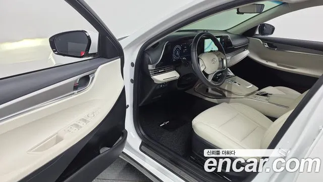 Hyundai Grandeur Grandeur (New) — Фото автомобиля 10