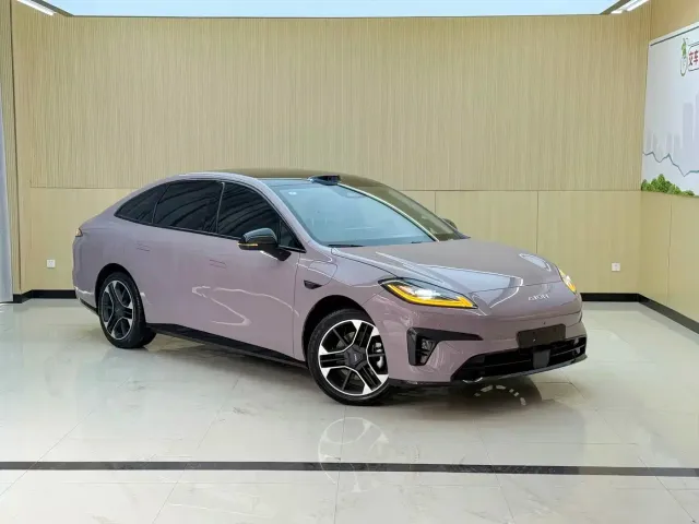 Aion AION RT 2025 650 LiDAR Edition — Фото автомобиля 2