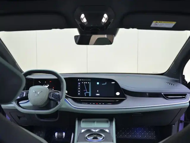 Hongqi Tian Gong 08 — Фото автомобиля 13