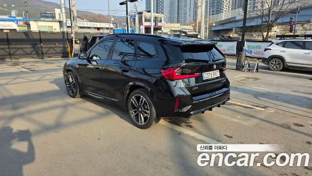 BMW X1 U11 — Фото автомобиля 2