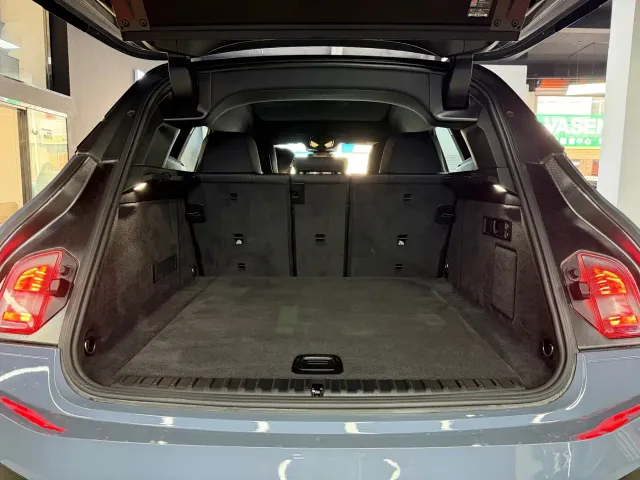 BMW iX — Фото автомобиля 27