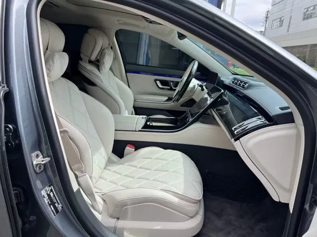 Mercedes-Benz Maybach S-Class — Фото автомобиля 9