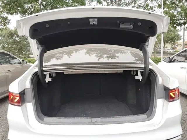 BYD Qin PLUS — Фото автомобиля 18