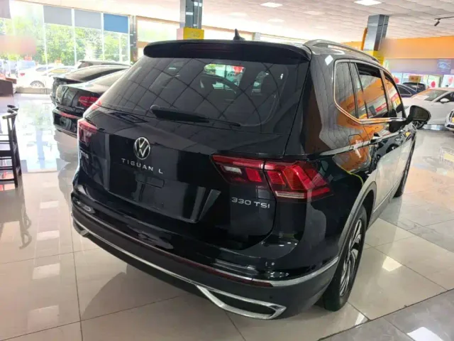 Volkswagen Tiguan L — Фото автомобиля 6