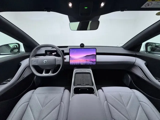 Nio ET5 — Фото автомобиля 18