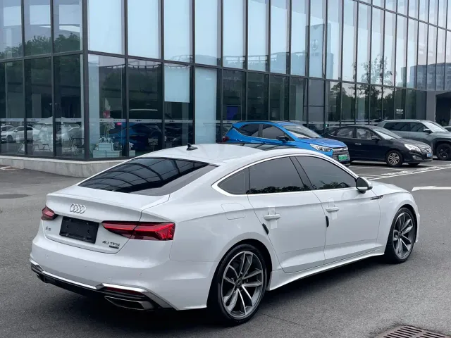 Audi A5 — Фото автомобиля 14