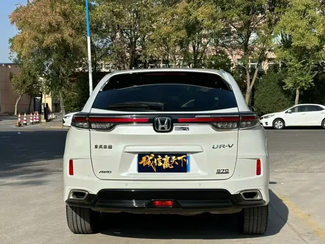Honda UR-V — Фото автомобиля 8