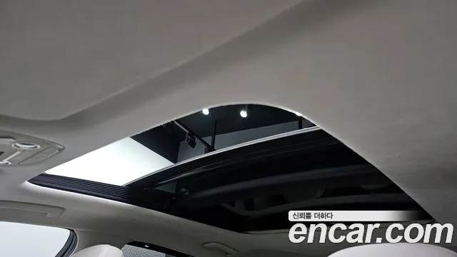 Hyundai Grandeur Grandeur (New) Hybrid — Фото автомобиля 18