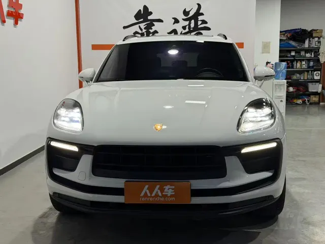 Porsche Macan — Фото автомобиля 2