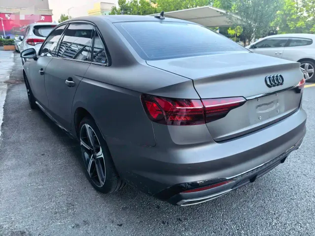 Audi A4L — Фото автомобиля 18