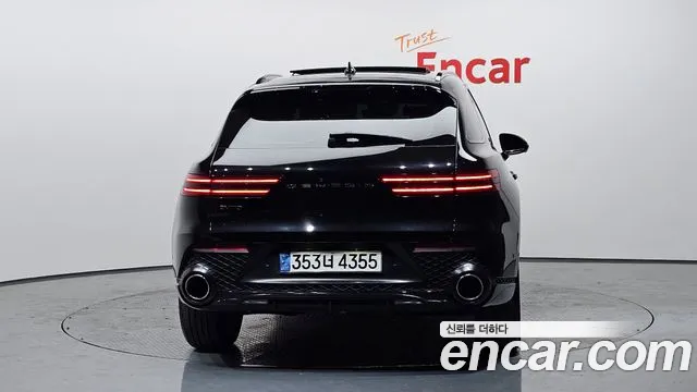 Genesis GV70 2.5T Бензин 2WD — Фото автомобиля 4
