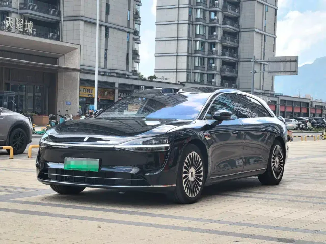 Фотография автомобиля — Stelato S9T