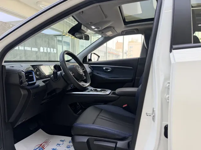 GAC Trumpchi GS3 — Фото автомобиля 4
