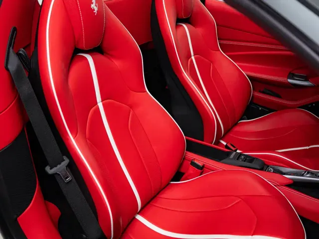 Ferrari F8 — Фото автомобиля 15