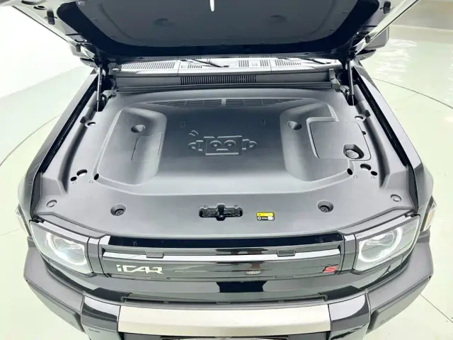 iCAR V27 — Фото автомобиля 16