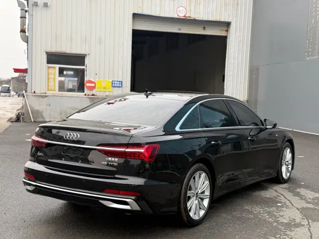 Audi A6L — Фото автомобиля 5