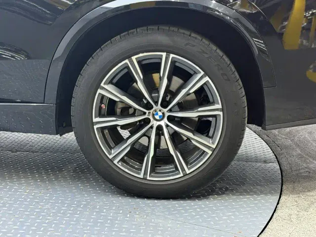 BMW X5 — Фото автомобиля 13