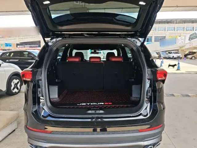 Jetour X70 Plus — Фото автомобиля 18