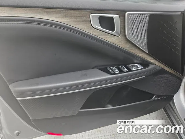 Kia K8 — Фото автомобиля 17