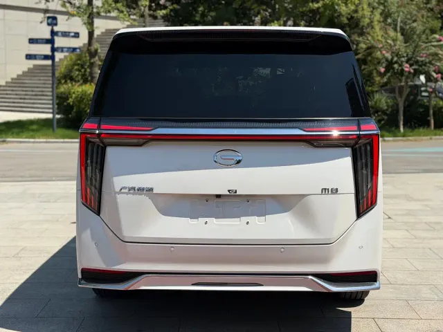 GAC Trumpchi M8 — Фото автомобиля 5