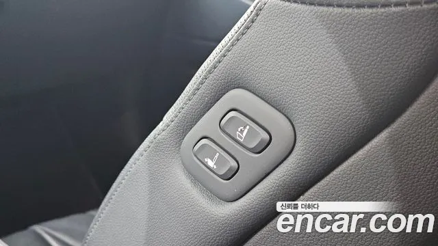 Genesis G80 RG3 — Фото автомобиля 28