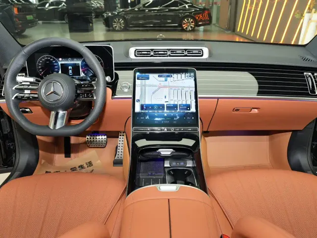 Mercedes-Benz S-Class — Фото автомобиля 10