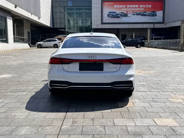 Audi A7 — Фото автомобиля 13