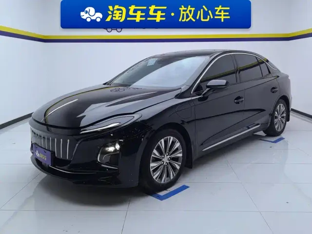 Фотография автомобиля — Hongqi E-QM5