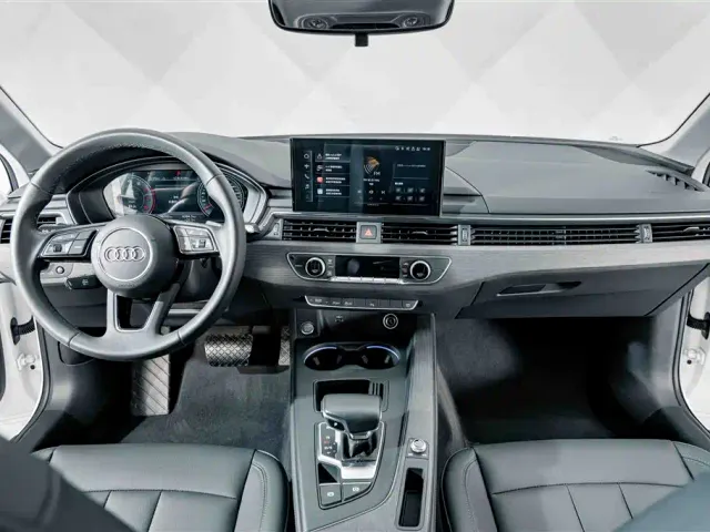 Audi A4L — Фото автомобиля 11