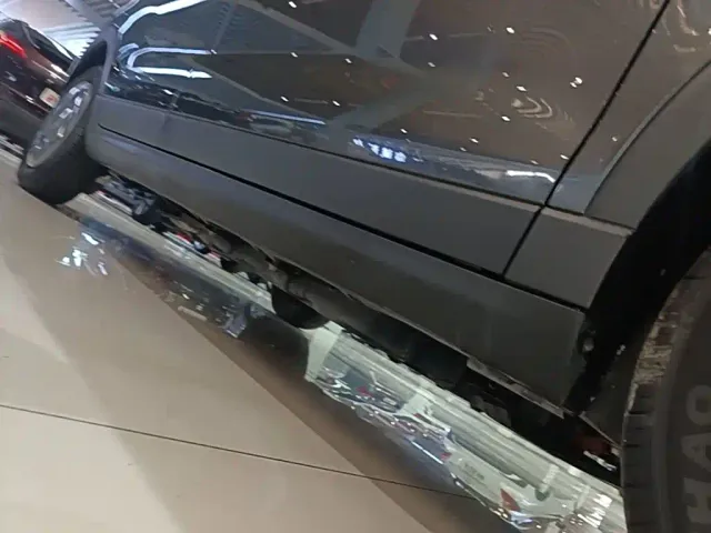 Leapmotor T03 — Фото автомобиля 20
