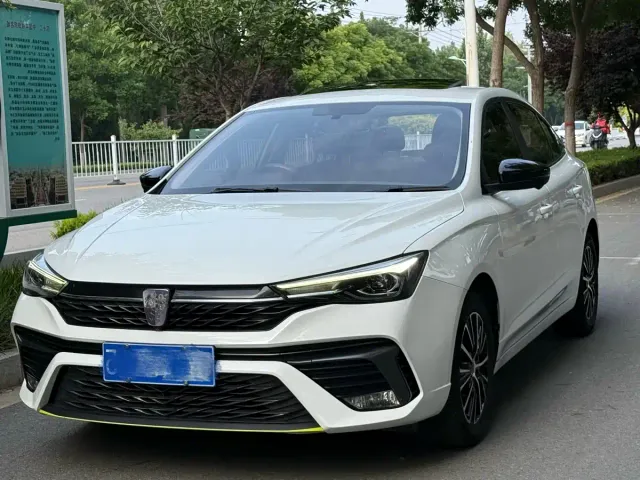 Фотография автомобиля — Roewe i5