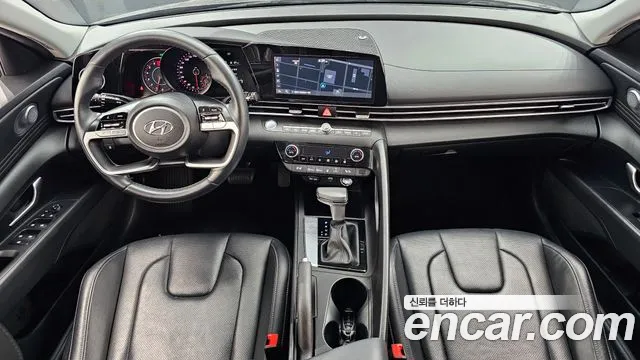 Hyundai Avante — Фото автомобиля 10