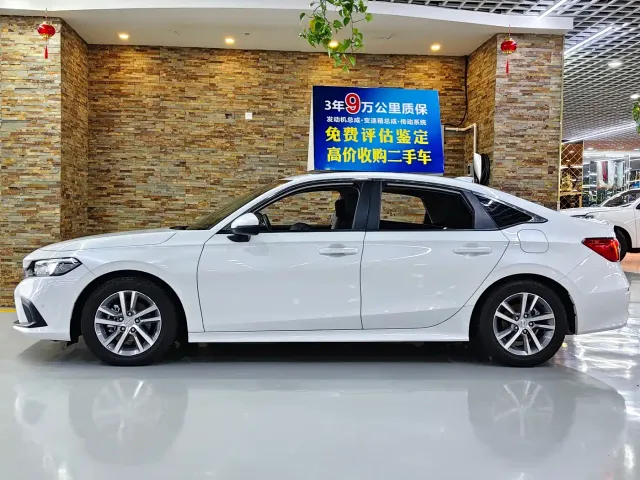 Honda Civic — Фото автомобиля 4