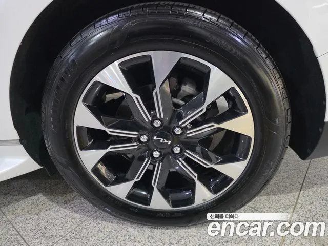 Kia Carnival 4th Gen — Фото автомобиля 20