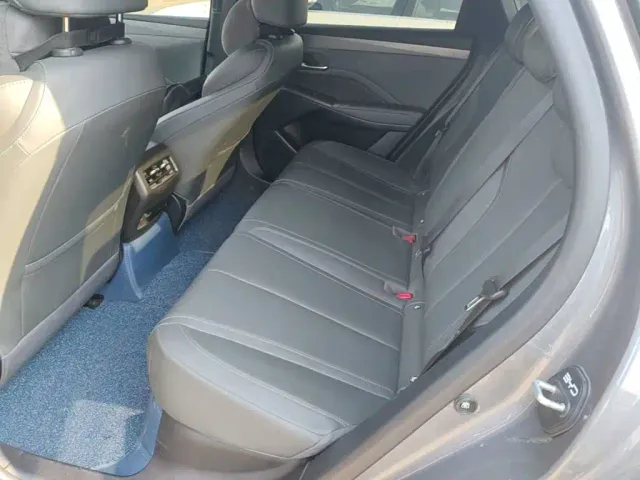 BYD Qin PLUS — Фото автомобиля 16