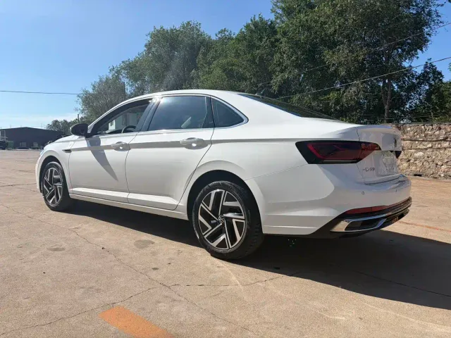 Volkswagen Sagitar — Фото автомобиля 9
