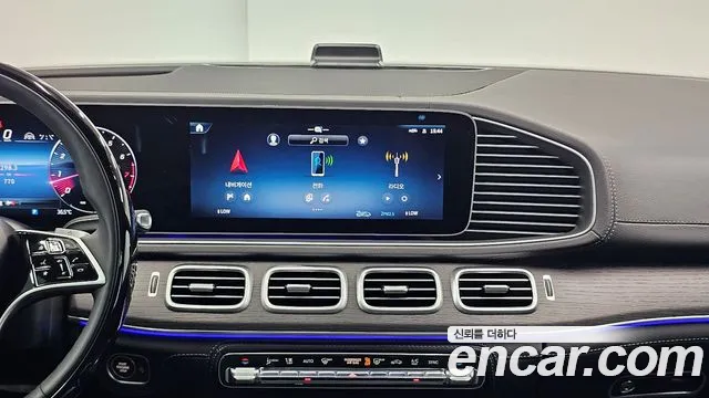 Mercedes-Benz GLE-Class — Фото автомобиля 16