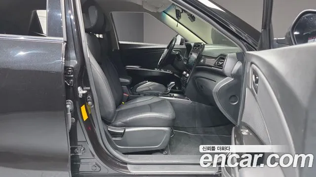KG_Mobility_Ssangyong TIBOLI Very New Tivoli Бензин 1.5 2WD — Фото автомобиля 11