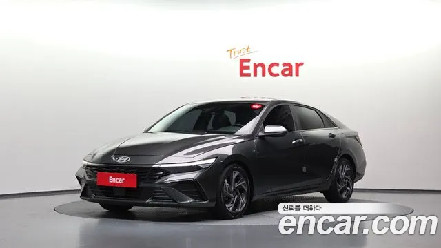 Фотография автомобиля — Hyundai Avante CN7